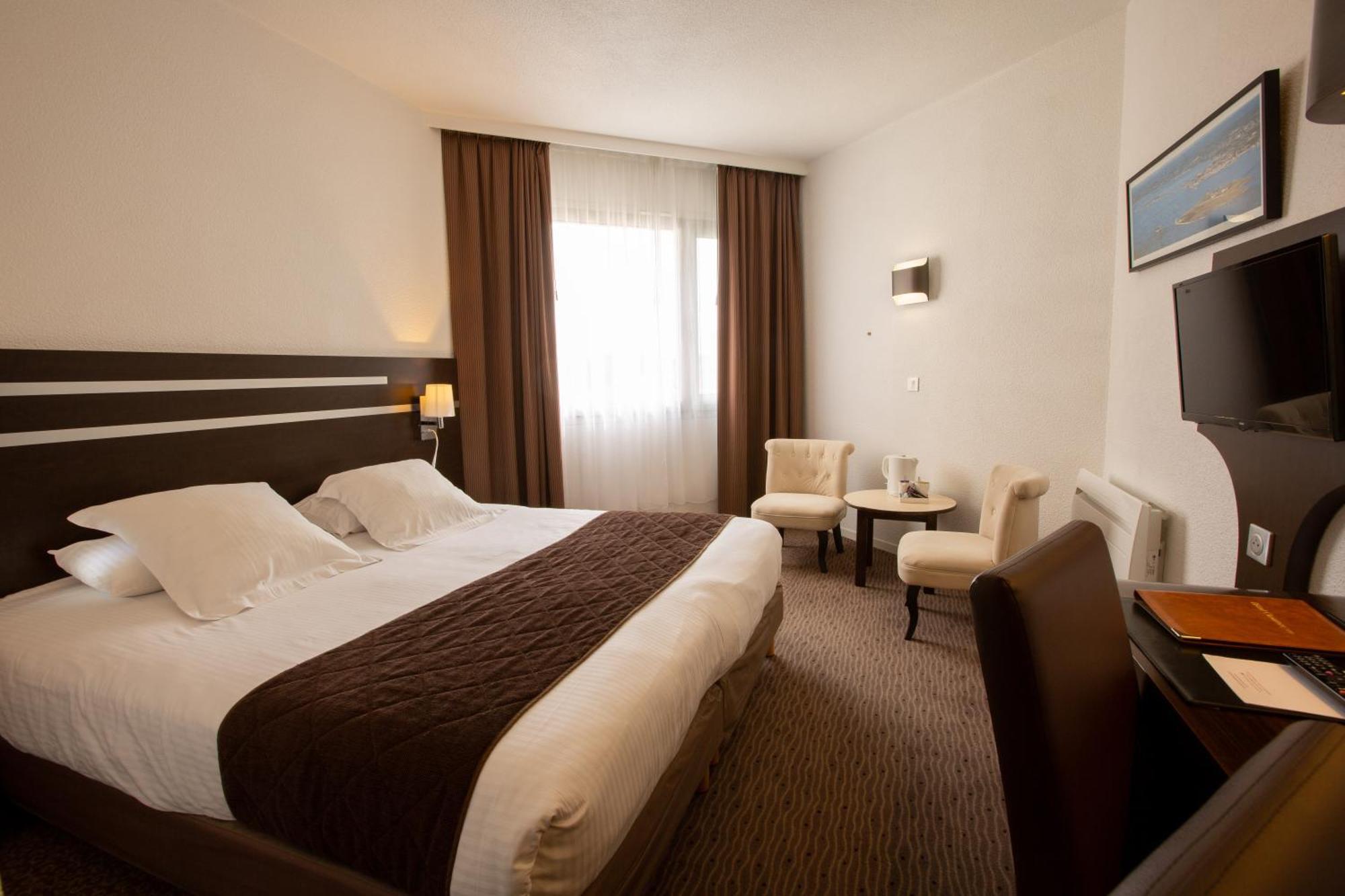 Hotel Chantereyne แชร์บูร์ก อ็อง กงต็องแต็ง ภายนอก รูปภาพ